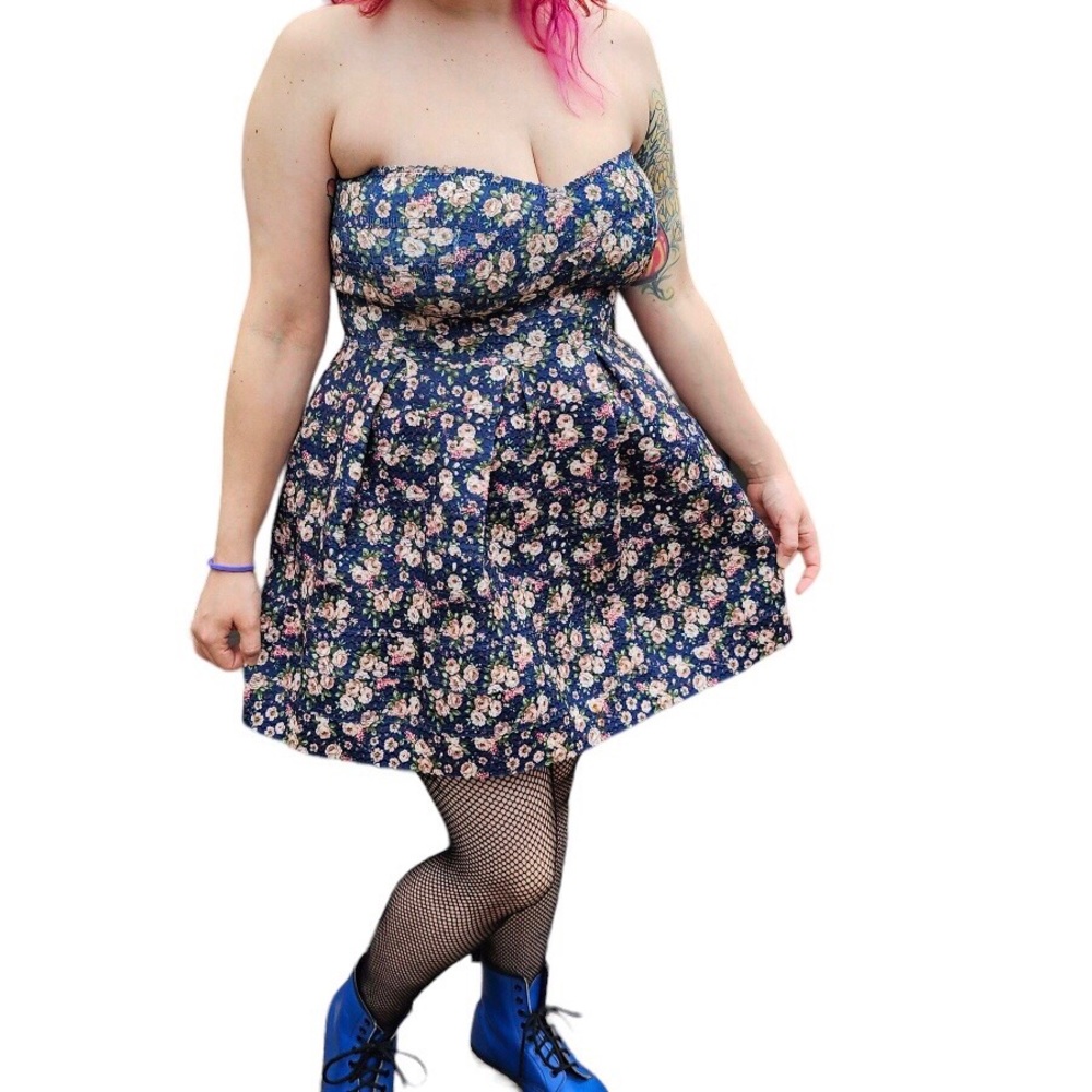 Sans Souci for Target Strapless floral mini dress
